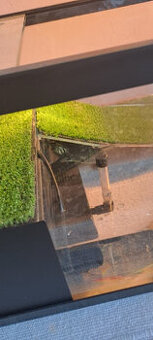 Korytnačka +Akvárium 60x30 + lampa +ohrievač +ilter + krmivo