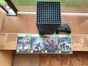 Predám Xbox Series X 1TB, 1 ovládač, 4+1 hry (info v popise)