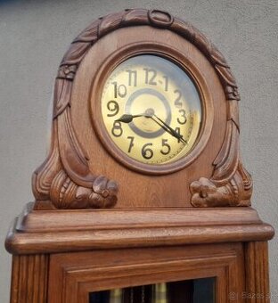 Hodiny dedove nemecké – dubové.