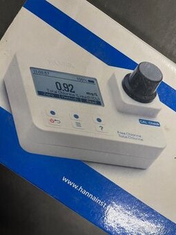 Fotometer na pH, voľný a celkový chlór