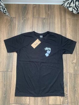 Čierne stussy tričko