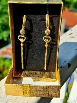 Zlate nausnice retiazkove