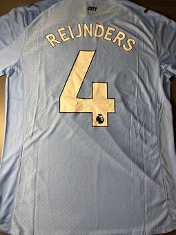 Dres Manchester city Reijnders