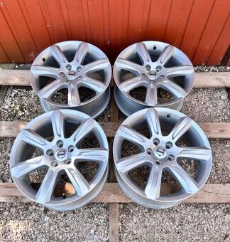 5x108 R17 originál alu disky Volvo - ET 42
