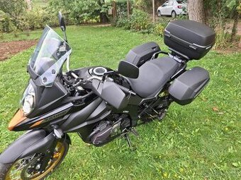 Suzuki DL650 V strom