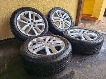 Originál hliníkové disky Peugeot R17 + letné pneu 215 55