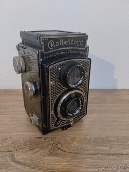 Rolleicord I , Art Deco.