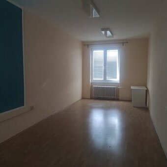 Prenajmeme kanceláriu 26,2 m2 v Nitre
