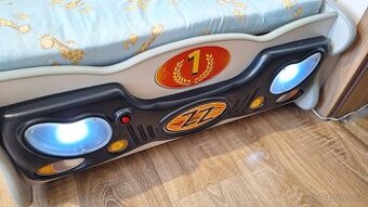 Postel auto