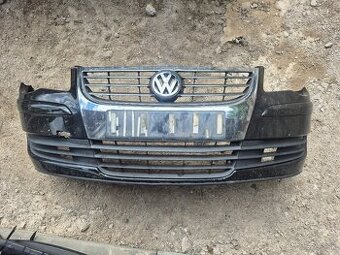 Predám predný nárazník na Volkswagen Touran mk2 2006-2012