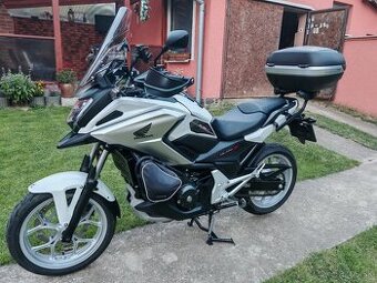 Predám Hondu NC750X DCT