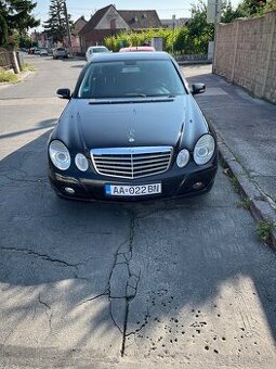 E200