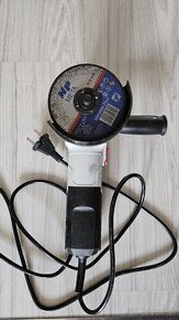 Bruska PowerPlus POWC3010 - 1