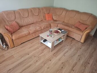 Rozkladacia sedacia súprava v tváre L