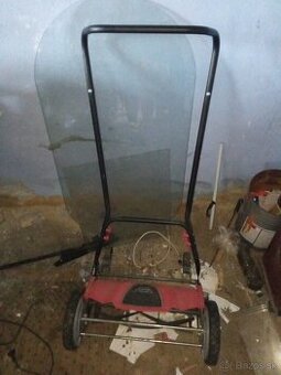 Vretenová kosačka Hecht