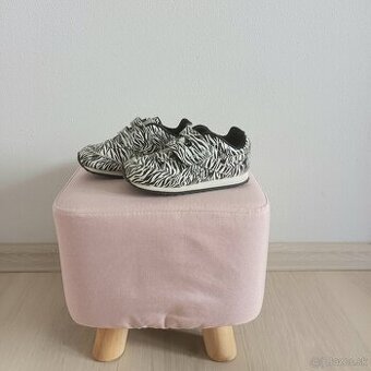 Dievčenské tenisky REEBOK v 24,5