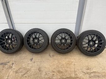 235/40 R18 / 5x112