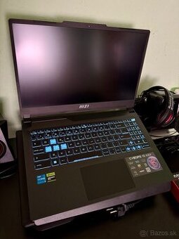 MSI Cyborg 15 A12VF-262CZ
