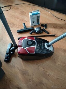 Vysávač ROWENTA SILENCE FORCE