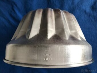 Hliníková forma na bábovku-priemer 22 cm