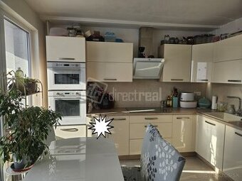 Predaj - 4-izb. - Pekný 4-izbový byt po rekonštrukcii…