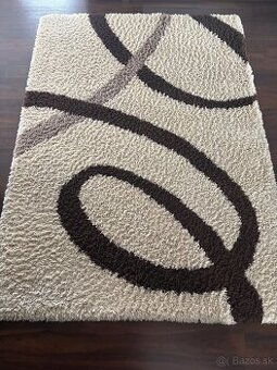 Koberce shaggy