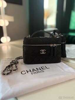 Chanel kabelka