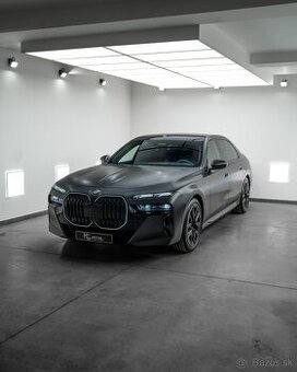 740d xDrive M Pro, Merino Tartufo, TV, Massage, Crystal, DPH