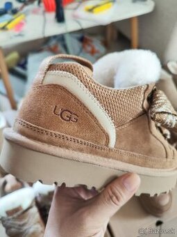 Ugg tenisky