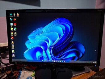 LCD monitor samsung  24 palcov