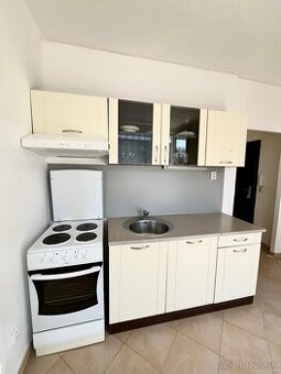 NA PRENÁJOM ZARIADENÝ 1i BYT V MESTE SKALICA