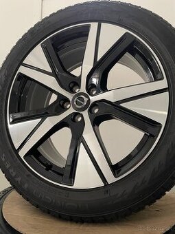 Original zimni kola Volvo EC40 EX40 xc40 r19 5x108 pneu 95%