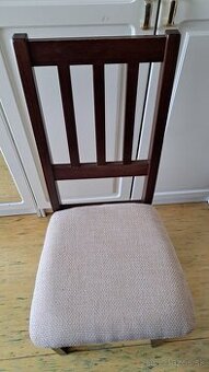 Drevené čalúnené stoličky