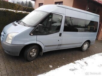 ford tranzit bus