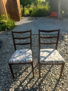 staré stoličky 4 kus - 1