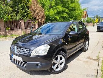 Nissan Qashqai 2.0 Tekna 4x4 + video