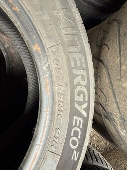 Predám hankook 205/55r16 4ks letné - 1