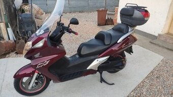 Honda silverwing 600