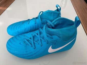Kopačky Nike Phantom Luna v.36