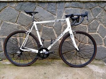 Ridley Helium karbónový cestný bicykel