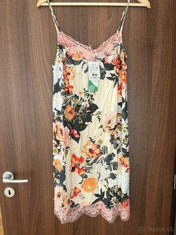 Nočná košeľa / pyžamo