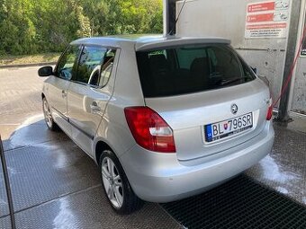 škoda fabia 2