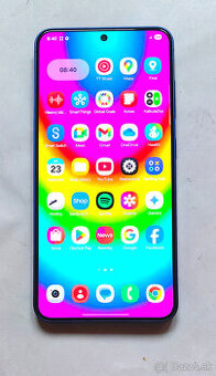 Samsung galaxy S25,novy mobil,12/256GB,spickovy fotak