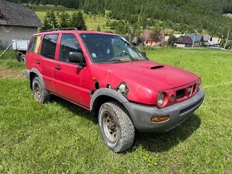 Predám Alebo rozpredam Nissan Terano 2.7 Tdi bez TP