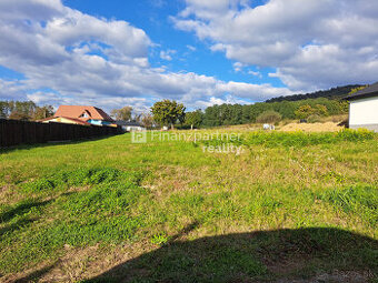 PREDAJ - SLNEČNÝ POZEMOK V JASENOVE – IDEÁLNE MIESTO PRE VÁŠ