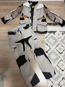 Pánska motorkárska súprava značky: Macna