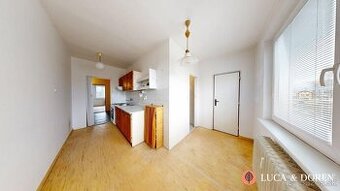 Svetlý a priestranný 61 m²,  2-izbový byt s balkónom – Dubni