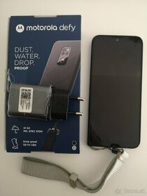 Motorola Defy - 1