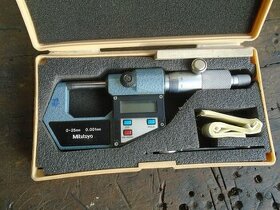 Mikrometer Mitutoyo digital - 1