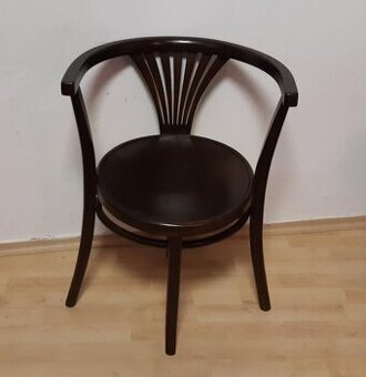 stoličky Thonet